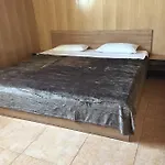 Nusa בית הארחה