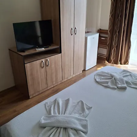 Nusa Vendégház Észak-Eforie