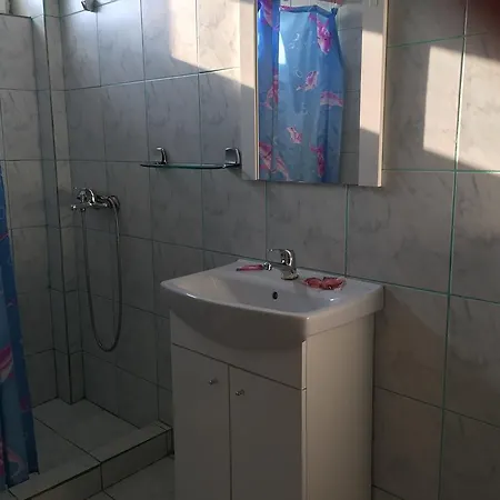 בית הארחה Vila Nusa